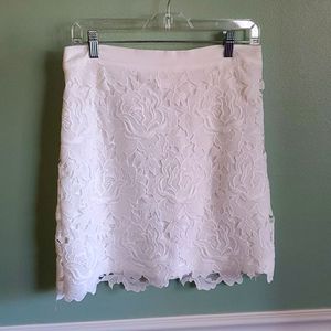 Lace skirt